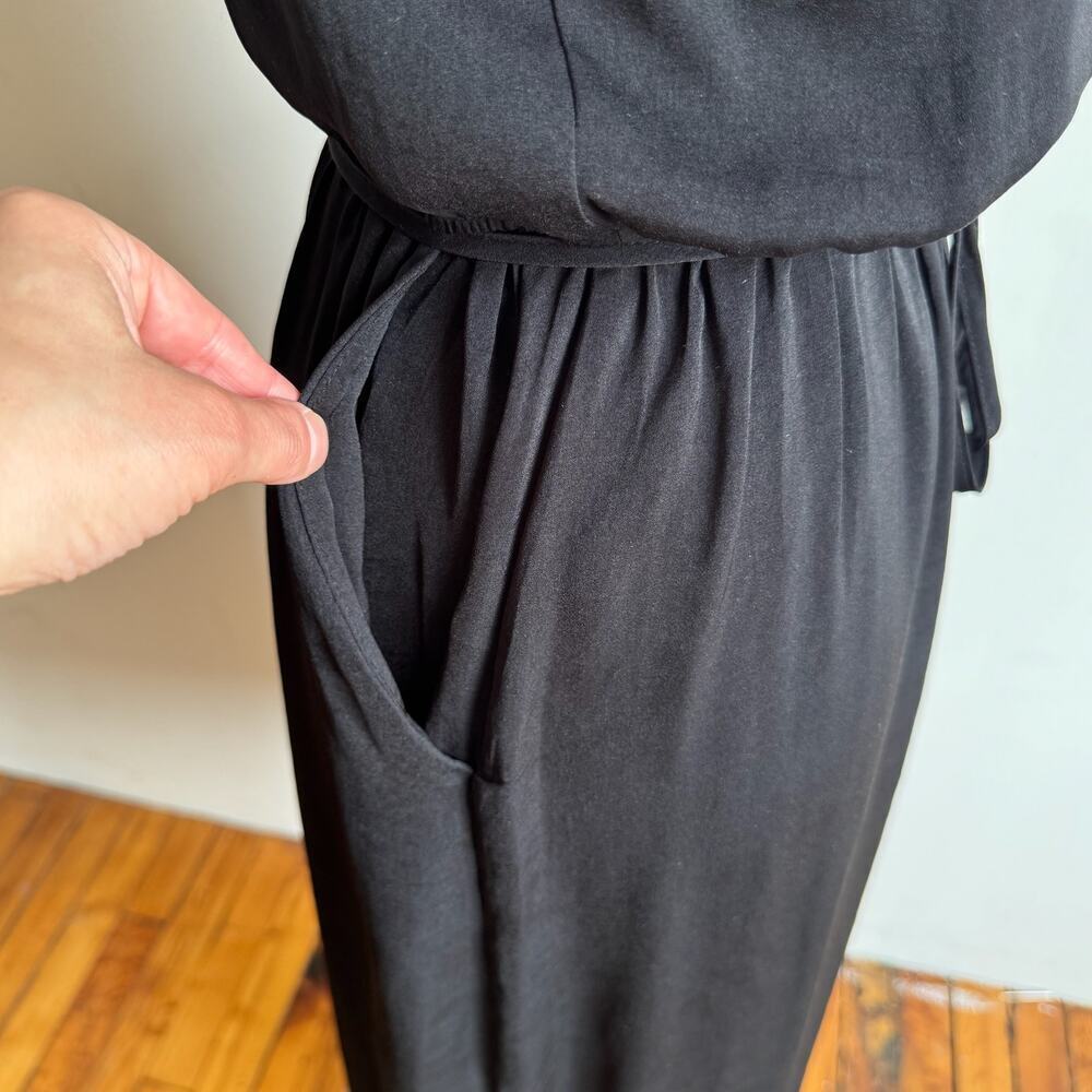 PINKYOTTO Black Elastic-waisted Sleeveless Midi Dress - Picture 5 of 6